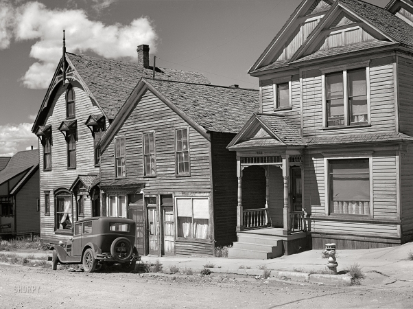 Photo showing: Leadville -- September 1941. Houses in old mining town of Leadville, Colorado.