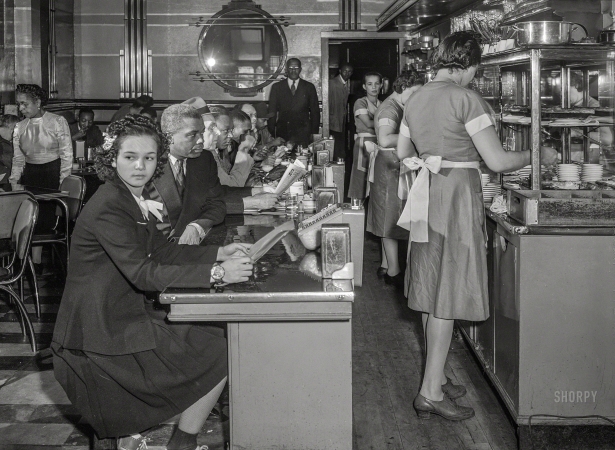 Photo showing: Perfect Eats -- April 1942. In the Perfect Eat Shoppe, a restaurant on 47th Street near Chicago's South Park.