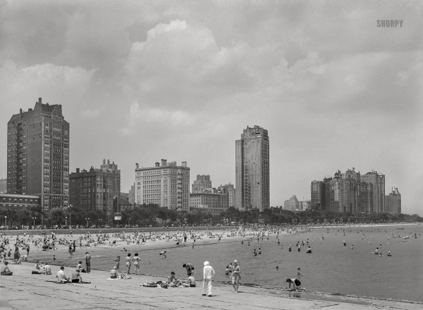 Photo showing: Second City Riviera -- July 1942. Chicago, Illinois. Lake Michigan beach.