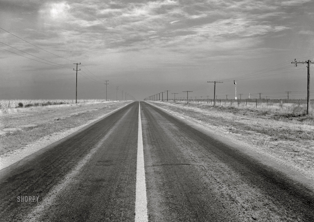 Photo showing: Lonesome Road -- November 1942. Deaf Smith County, Texas. Panhandle highway.