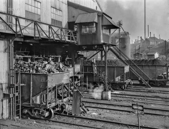 Photo showing: Clean Energy -- November 1942. Pittsburgh, Pennsylvania. Champion No. 1 coal cleaning plant. Loading cars with clean coal.