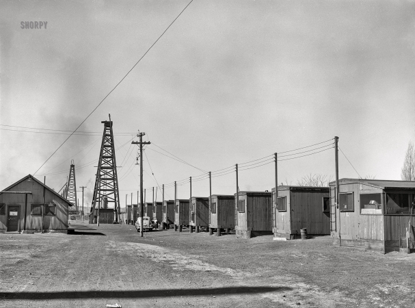 Photo showing: Railroad Flats -- March 1943. Gallup, New Mexico. Houses for Indian and Mexican workers employed at the Santa Fe Railroad shops.