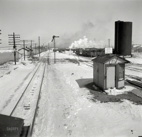 Photo showing: Snowy Joliet -- March 1943. Joliet, Illinois. Leaving the Atchison, Topeka & Santa Fe railyard.