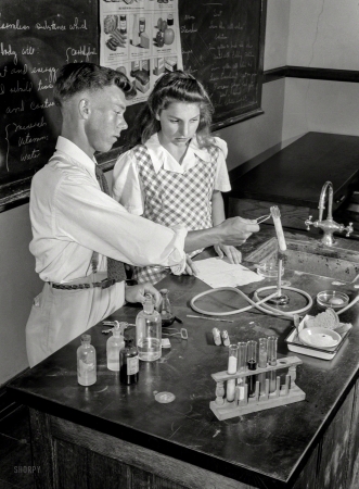 Photo showing: Personal Chemistry -- June 1943. Keysville, Virginia. Randolph Henry High School. Chemistry class equipment.