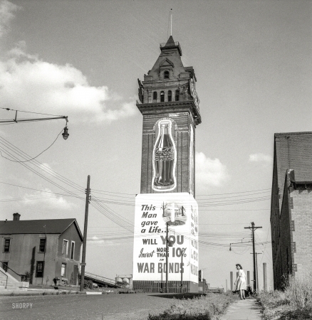 Photo showing: Coke Tower -- Circa 1943. A remnant of the 1886 Minneapolis Industrial Exposition building.