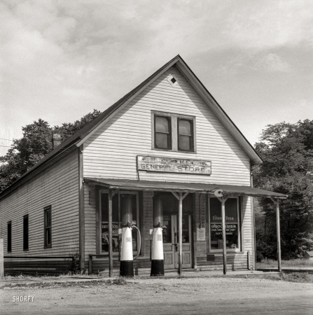 Photo showing: General Store -- September 1943. Gas station on the bus route between Columbus and Cincinnati.