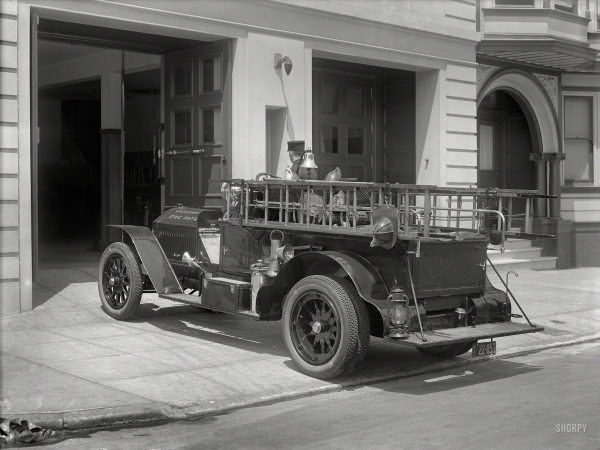 Photo showing: Fire Patrol -- San Francisco, 1920. Underwriters Fire Patrol truck.