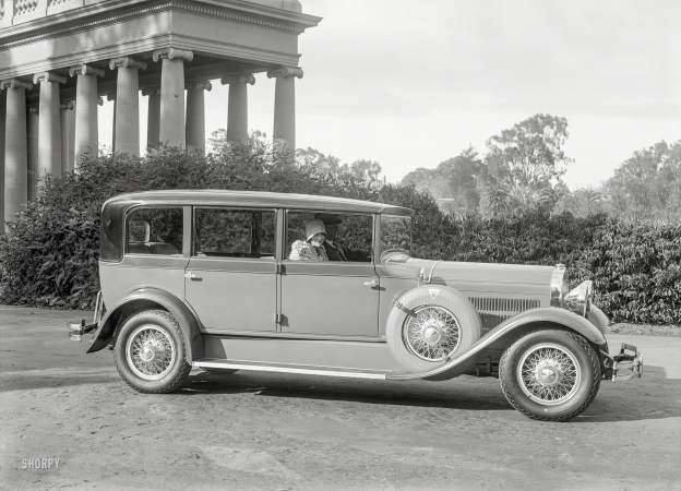 Photo showing: Temple of Music -- San Francisco, 1928. Hudson Super Six with Biddle & Smart body at Golden Gate Park Music Stand.
