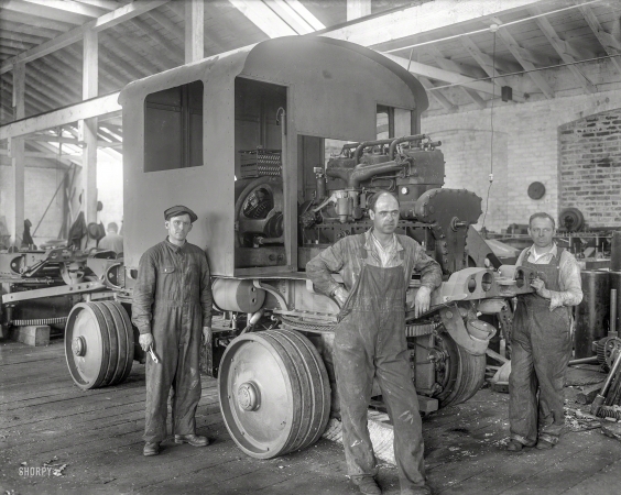 Photo showing: Heavy Duty -- Fageol heavy truck assembly -- Oakland, California, factory, 1918.