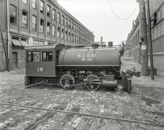 Photo showing: New Jersey Zinc -- Paterson, New Jersey, circa 1911. American Locomotive Co.
Rogers Works. 0-4-0 locomotive for New Jersey Zinc Co.