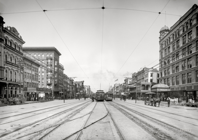 Photo showing: Canal Street II -- New Orleans circa 1907. Canal Street. Center stage: A Streetcar Named Prytania.