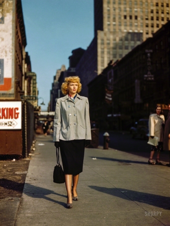 Photo showing: Dottie Reid -- New York circa 1947. Jazz singer Dottie Reid walking on 52nd Street.