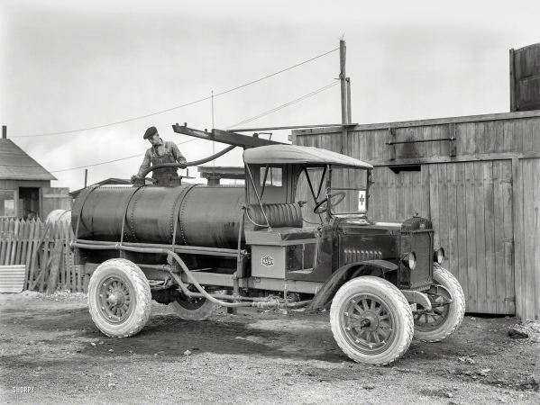 Photo showing: Municipal Hygiene -- San Francisco circa 1919. Nash two-ton sprinkler truck. Used
for street-flushing during the influenza epidemic of the late teens.