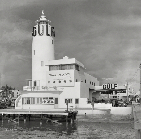 Photo showing: Gulf Hotel -- April 1939. The Gulf Hotel building (and lighthouse, and gas station) in Miami Beach.