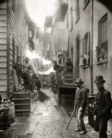 Photo showing: Bandits Roost -- New York, 1888. Bandits' roost, 59½ Mulberry Street.