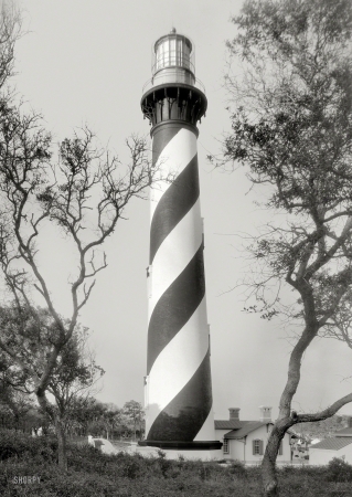 Photo showing: St. Augustine Light -- Circa 1936. Lighthouse on Anastasia Island, St. Augustine, St. Johns County, Florida.