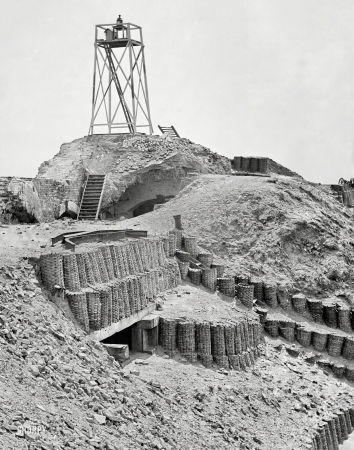 Photo showing: The Parapet -- 1865. Charleston, South Carolina. Beacon on parapet of Fort Sumter.