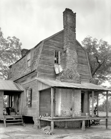Photo showing: Precarious Porch -- Nash County, North Carolina, 1936. Breake Farm, Taylor's Crossroads. 8x10 inch acetate negative by Frances Benjamin Johnston. <a href=\http://www.shorpy.com/node/11670?size=_original#caption\>View full size.</a>