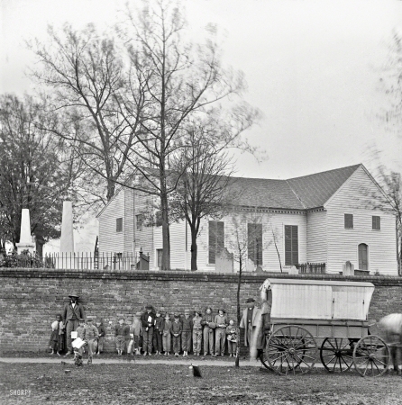 Photo showing: The Wall: 1865 -- St. John's Church and graveyard from street. Main eastern theater of war, fallen Richmond, April-June 1865.