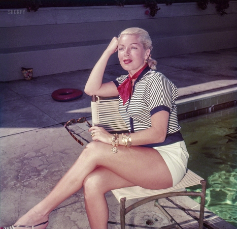 Photo showing: Lana Lounging -- 1951. Santa Barbara, California. Lana Turner by pool at the Coral Casino.