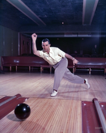 Photo showing: Pro Bowl -- Professional bowler Buddy Bomar demonstrating technique.
