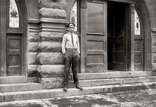 Photo showing: Hard Worker -- November 1913. Fort Worth, Texas. Sixteen-year-old messenger and former newsie Eugene Dalton.