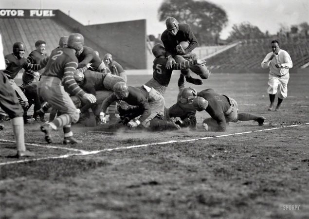 Photo showing: Game On -- October 25, 1924. Washington, D.C. Earl Goodwin, Georgetown-Bucknell.