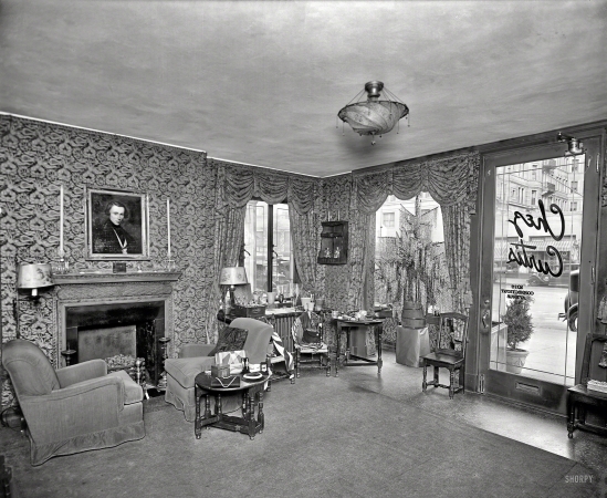 Photo showing: Chez Curtis -- Washington, D.C., circa 1928. Chez Curtis shop, Connecticut Avenue.