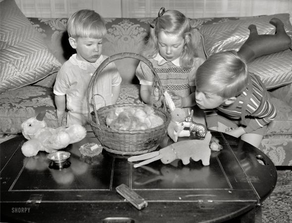 Photo showing: Peeps: 1939 -- Children of Secretary of War and Mrs. Woodring were given a preview of what to expect from the Easter Bunny.
