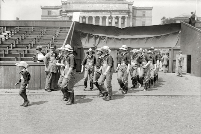 Photo showing: Ten Men: 1920 -- New York. June 3, 1920. Columbia U. Class of 1910.