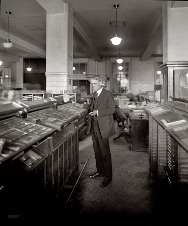 Photo showing: Capper of Kansas -- Washington, D.C., circa 1924. Senator Capper of Kansas. Newspaperman Arthur Capper
in the composing room of the Government Printing Office.