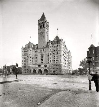 Photo showing: Postal Palace -- Washington, D.C., circa 1905. P.O. Dept. The Old Post Office on Pennsylvania Avenue.