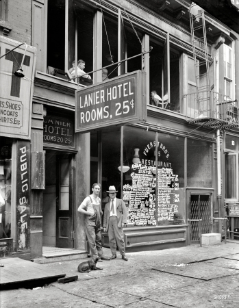 Photo showing: Lanier Hotel -- New York, July 5, 1921. Lanier Hotel -- Rooms 25 cents.
