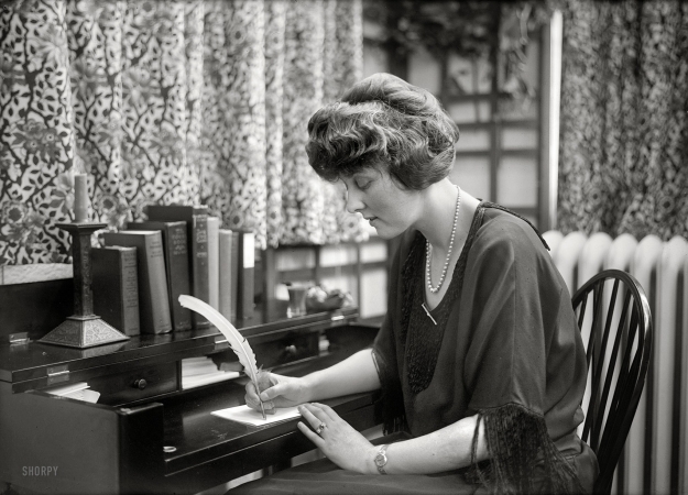 Photo showing: Jeannette Vreeland -- New York. April 27, 1922. The American lyric soprano Jeannette Vreeland.