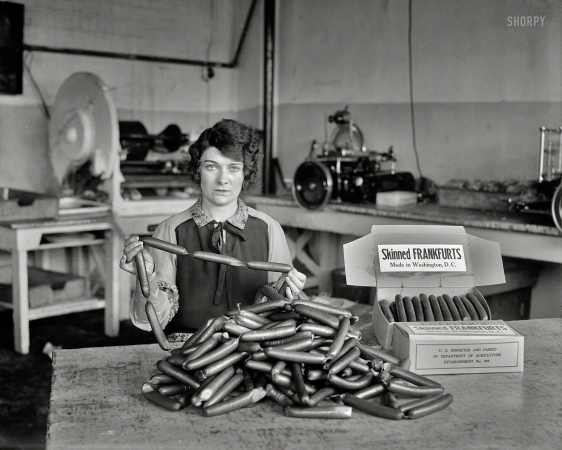 Photo showing: Made in Washington -- 1927. Skinned frankfurts, made in Washington, D.C.