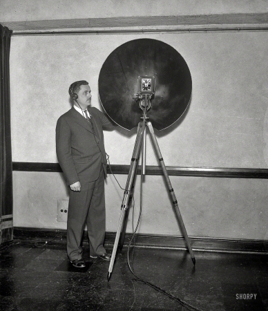 Photo showing: Dish Network -- Washington, D.C., 1931. National Broadcasting Co.