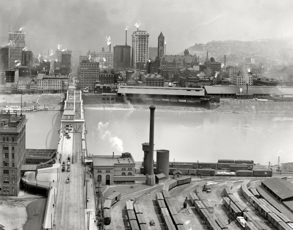 Photo showing: Pittsburgh: 1905 -- Pittsburgh, Pennsylvania, from Mount Washington. 