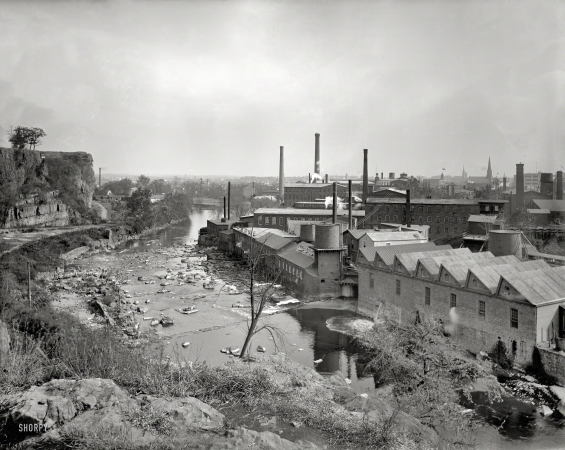 Photo showing: Paterson Panorama -- Circa 1901. Paterson, N.J., from Water Works Park.