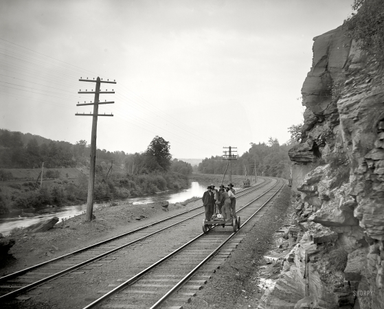 Photo showing: Riding the Rails -- On the Lackawanna near Scranton, Pennsylvania, circa 1901.