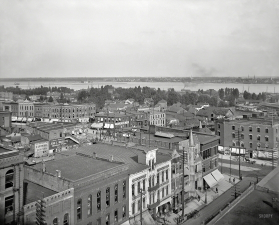 Photo showing: Port Huron Panorama -- Port Huron, Michigan, circa 1900. General view east from Post Office.