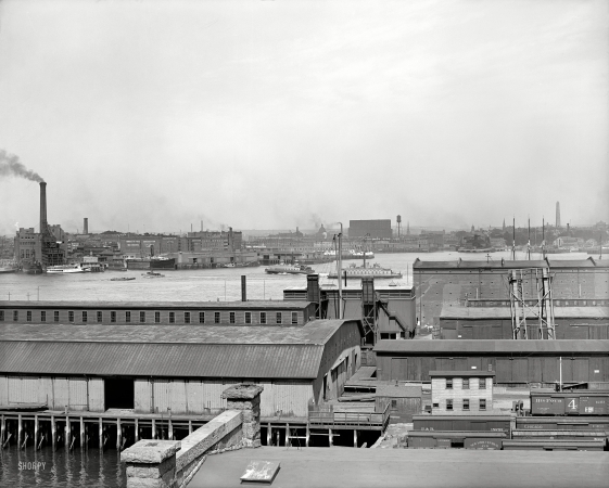 Photo showing: Boston Harbor -- Boston Harbor from East Boston, circa 1906.