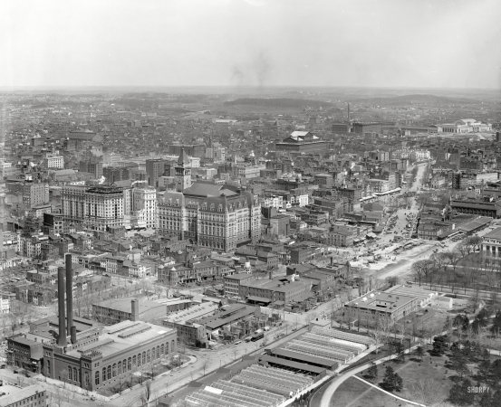 Photo showing: Aerial Washington, Part 1 -- Circa 1911. Washington from Washington Monument.