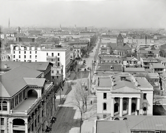 Photo showing: Meeting Street -- Charleston, South Carolina, circa 1911. Meeting Street from St. Michael's Church.