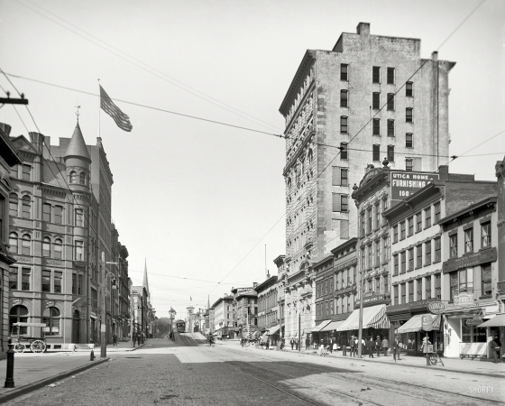 Photo showing: Beautiful Utica -- Circa 1905. Lower Genesee Street -- Utica, New York.