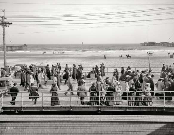 Photo showing: Surf and Turf -- Circa 1905. Along the beach, Atlantic City, New Jersey.
