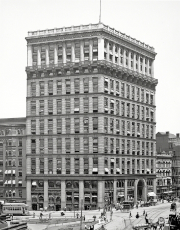 Photo showing: NA-TI-ON-AL LIFE -- Circa 1905. Williamson Building, Cleveland.