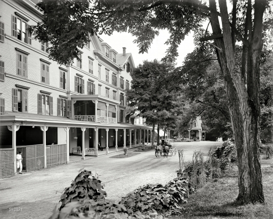 Photo showing: Kittatinny House -- Delaware Water Gap, Pennsylvania, circa 1905.