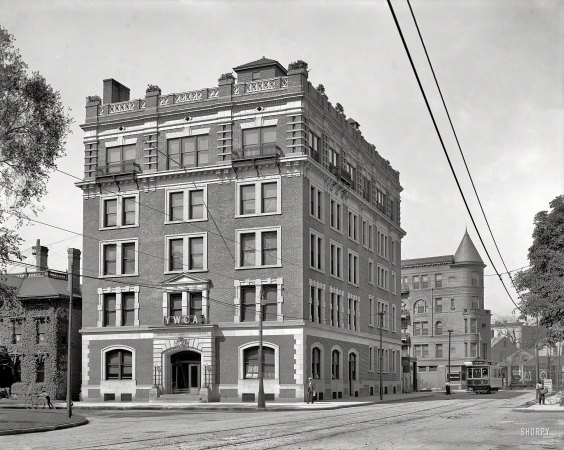 Photo showing: YWCA -- Circa 1906. Y.W.C.A. building, Detroit.