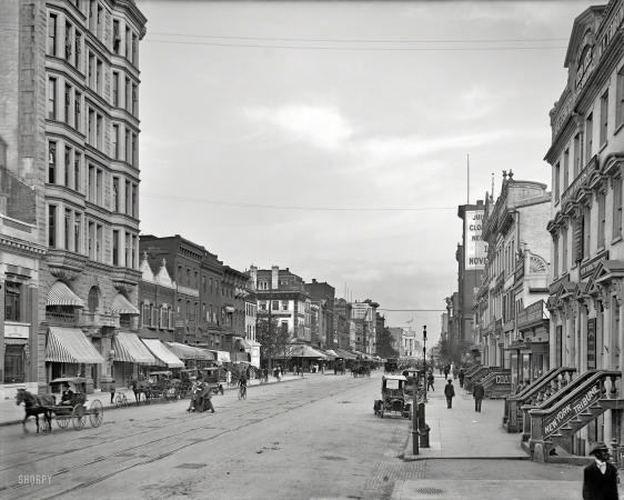Photo showing: F Street NW -- In Washington, D.C., circa 1906.