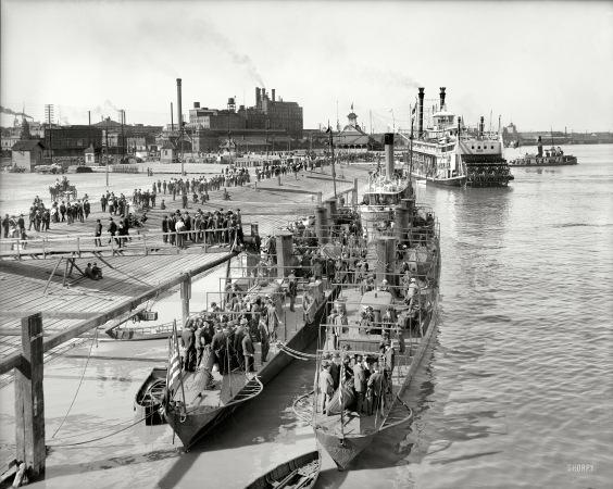 Photo showing: Visiting the Torpedo Boats -- New Orleans circa 1906. The Porter and the Dupont.